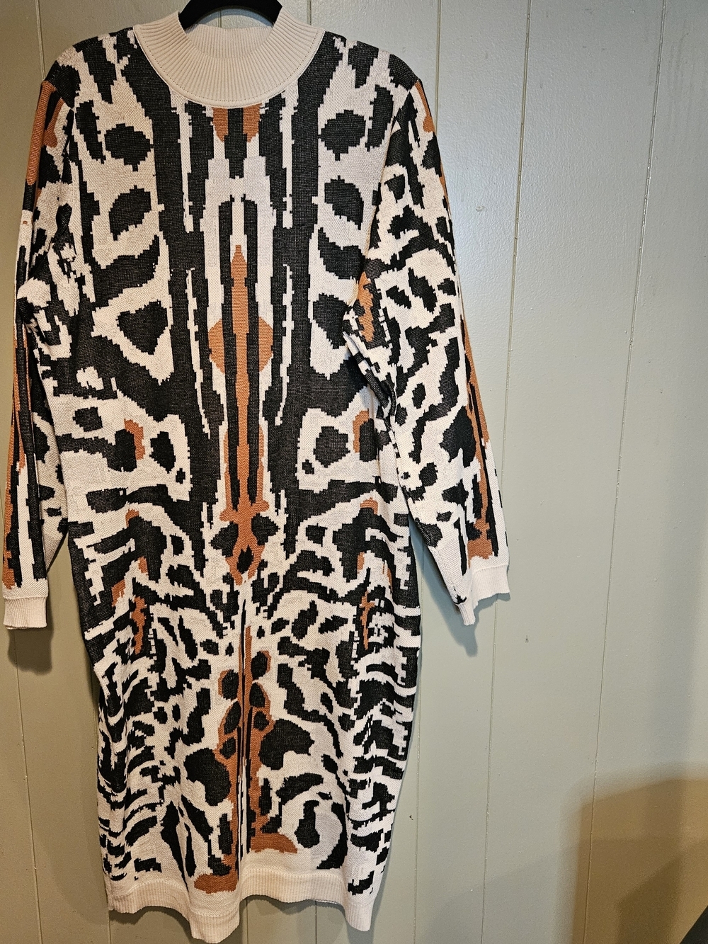 NWT Ashley Stewart Animal Print Sweater Dress Women’s 18/20 Zebra Leopard Knit